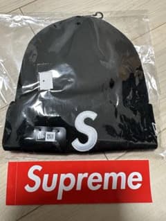 新品未開封　人気supreme  NEWERAコラボのサムネイル