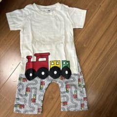 子供服　上下セットのサムネイル