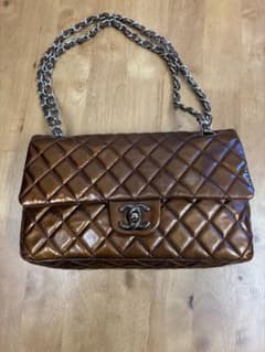 CHANEL マトラッセ チェーンショルダーバッグ ブラウン【美品】のサムネイル