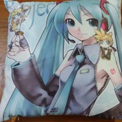 【静流様専用】初音ミク　クッション　未使用のサムネイル