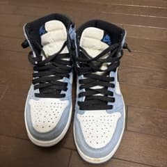Nike Air Jordan 1 Retro High OGのサムネイル