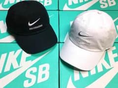 ジャーナル様 NIKE キャップのサムネイル