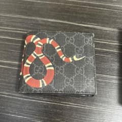 GUCCI キングスネーク　二つ折り財布のサムネイル