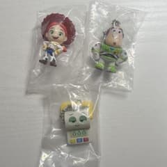 トイストーリー5 フィギュアマスコット　バズ　ジェシー　スマーティーパンツのサムネイル