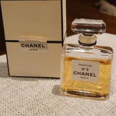 シャネル No.5パルファムのサムネイル
