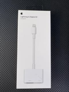 Apple Lightning to Digital AV Adapterのサムネイル