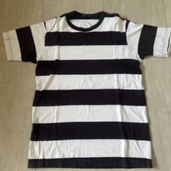 人気⭕️コムデギャルソンオム　Mサイズ　半袖のサムネイル