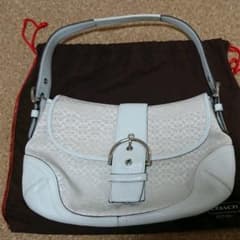 ★いろは様専用★  【コーチ】ミニシグネチャー バッグのサムネイル