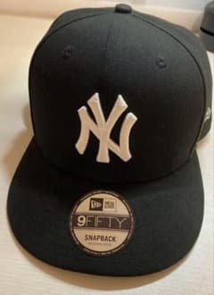 (最終値下げ)NEWERA ニューヨークヤンキース 9FIFTY キャップ　深めのサムネイル