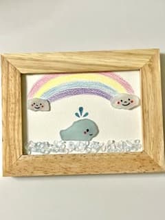 シーグラスアート くじらと虹のサムネイル