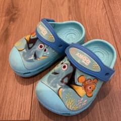 クロックスサンダル サイズ13cm〜13.5cmのサムネイル