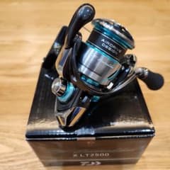 エメラルダス X LT2500 スピニングリールのサムネイル