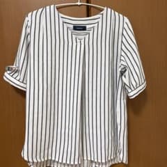 ストライプ柄 Vネック 半袖ブラウス Lサイズ - メルカリ