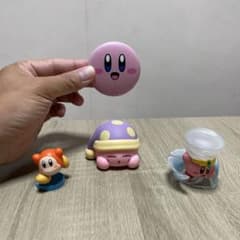 星のカービィ フィギュア 缶バッジ 4点セット➕１のサムネイル
