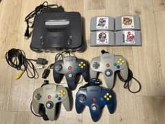 NINTENDO64 本体 コントローラー4台 スマブラ込ソフト4本 再値下げのサムネイル
