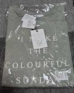 グレイル　GRL Tシャツ　新品未使用のサムネイル