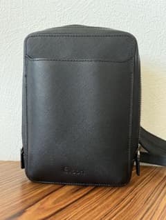 Evoon みがるスマホポーチ 極美品 使用感ほぼなし 丁寧保管 - メルカリ