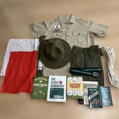 ボーイスカウト日本連盟 制服セット　ほぼ未使用品のサムネイル