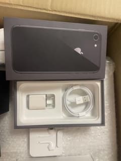 iPhone純正充電コード&有線イヤホンのサムネイル