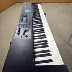 Roland JUNO-DS 88鍵 シンセサイザー 本体 - メルカリ