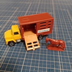 青箱トミカ フォードキャトルトラック 箱無し - メルカリ
