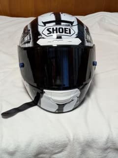 SHOEI フルフェイスヘルメット ブラック/ホワイトのサムネイル