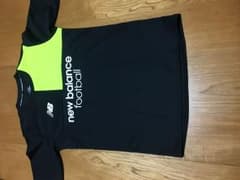 新品！ ニューバランス 練習着 長袖 値下げ有り！のサムネイル