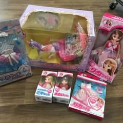 リカちゃん　馬車　ミキ　あおい　ドレスセットのサムネイル
