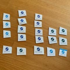 メニコンのサムネイル