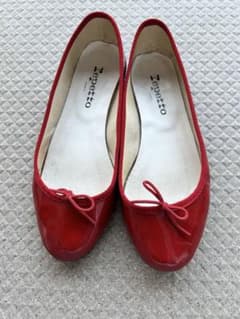 Repetto size 38 (24cm) patent leather red ballet flats