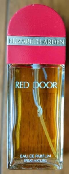 中古品 ELIZABETH ARDEN “RED DOOR” オードパルファムのサムネイル