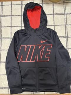 NIKE トップス ブラック L(150くらい)のサムネイル
