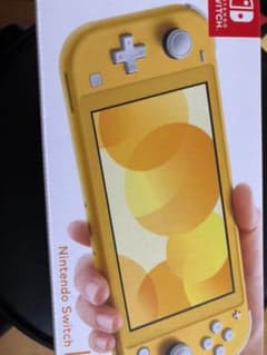 任天堂　Switch lite  イエロー　本体のサムネイル