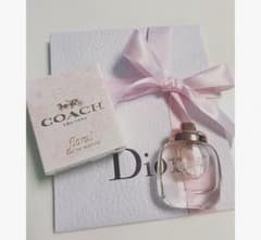 COACH 新品未使用 ラスト1点のサムネイル