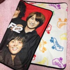 Kis-My-Ft2 キスマイ ブランケット くじ 景品 セブンイレブンのサムネイル