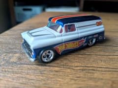 ホットウィール シェビー パネル 2009 RLC 限定　未開封 ホットウィール '55 Chevy Panel シェビー パネル RLC 限定 - メルカリ