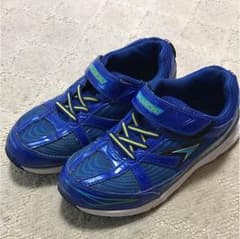 男の子 靴⭐️21.5センチ  アジのひらき様  専用のサムネイル