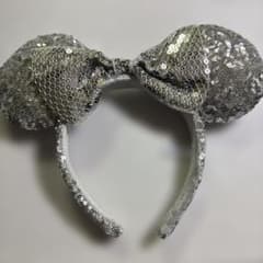 ディズニー カチューシャ シルバー スパンコールのサムネイル