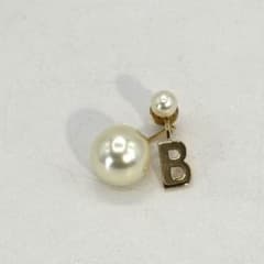 DIOR ディオール　トライバルピアス イニシャルB 片耳