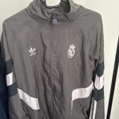 早い者勝ち】正規品レアル・マドリードトラックジャケットJP XL - メルカリ