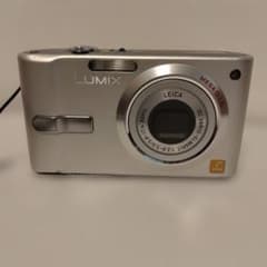 (極美品)Nikon COOLPIX A300 シルバーのサムネイル