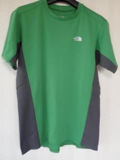 美品　THE NORTH FACE 半袖Tシャツ グリーンのサムネイル
