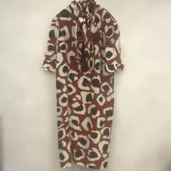 ピ*ー様 新品未使用　シルク　ボウタイ　GUCCI　グッチ　 ワンピース ピ*ー様 新品未使用 シルク ボウタイ GUCCI グッチ ワンピース - メルカリ