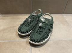keen UNEEK グリーン キーン ユニーク サンダル アウトドア キャンプのサムネイル