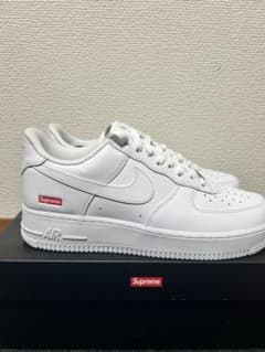 Supreme Nike Air Force 1のサムネイル