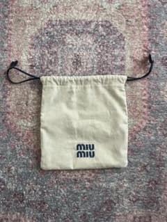ミュウミュウ⭐︎miumiu⭐︎巾着型バックのサムネイル