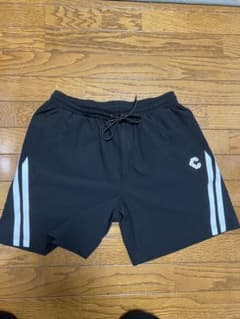 CRONOS 黒 サイドストライプ ショートパンツ L - メルカリ