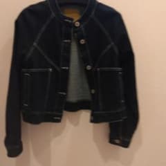 c'est moi le bleu デニムジャケット ノーカラーのサムネイル