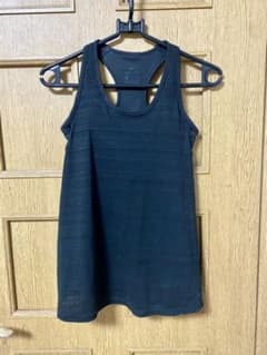 ★ヨガ　タンクトップ　NIKE ★のサムネイル