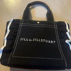 JILL by JILLSTUART フリルトートバッグ ブラックのサムネイル